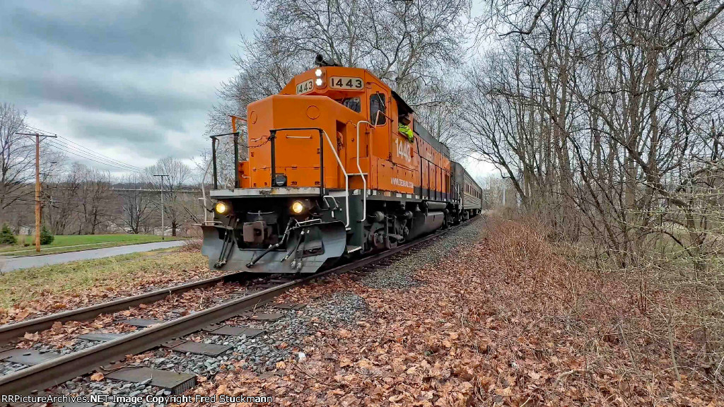 LTEX 1443 now takes the train north at Walnut and North Sts.